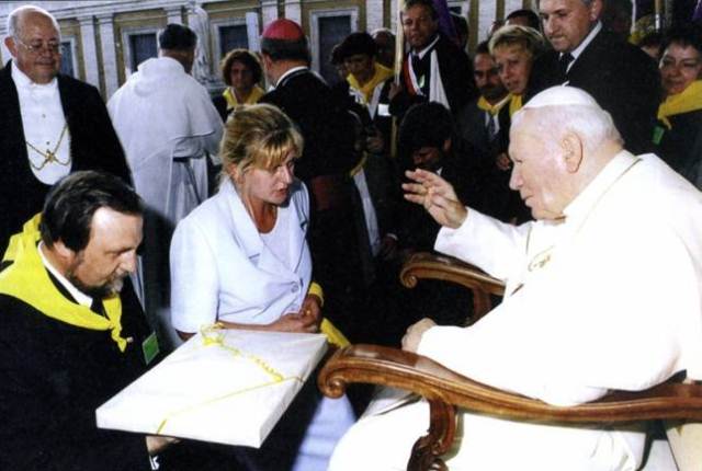 2001